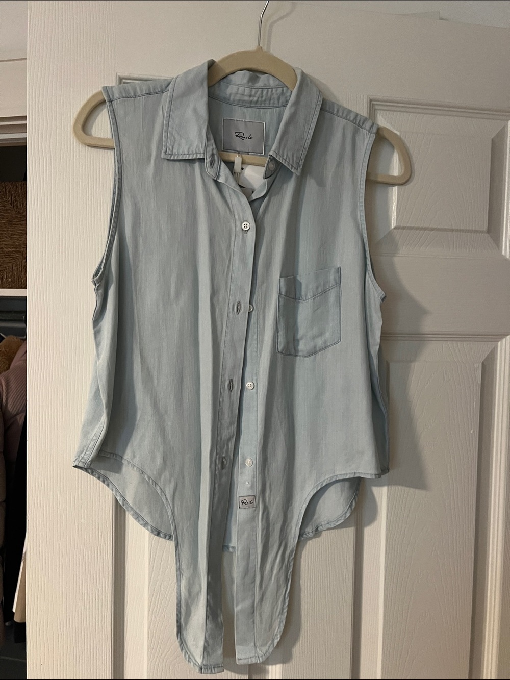 Rails Light Blue Sleeveless Button-Down Shirt